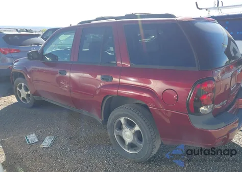 2007 Chevrolet Trailblazer Ls из США, поврежденный, VIN 1GNDT13S072287468